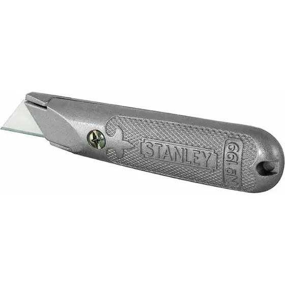 Stanley Noyk CLASSIC 199 z ostrzem trapezowym