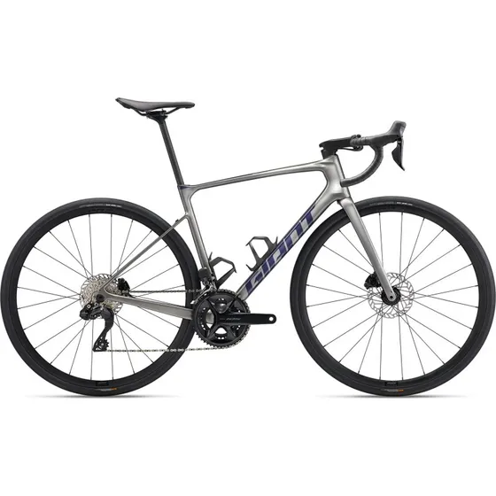 Giant Defy Advanced 1 2026 Karbonowy Rower Szosowy Shimano 105 Di2