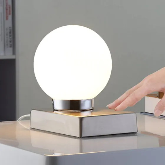 Lindby Naomi Lampa Stołowa Opal/Chrom