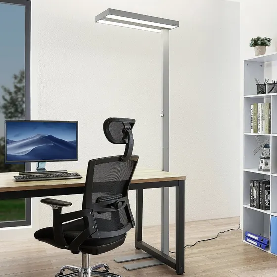 Lampa stojąca LED Arcchio Logan Pro, srebrna, z czujnikiem