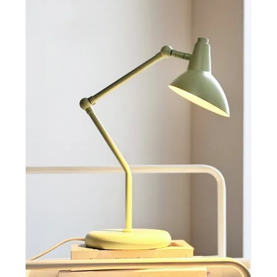 Dyberg Larsen Vela Lampa stołowa, miętowa, 45 cm