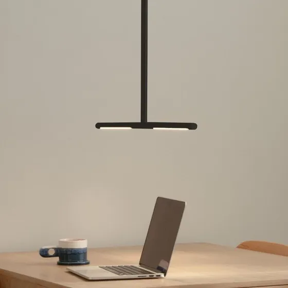 UMAGE Lampa sufitowa Omni Czarna - Designerski żyrandol LED