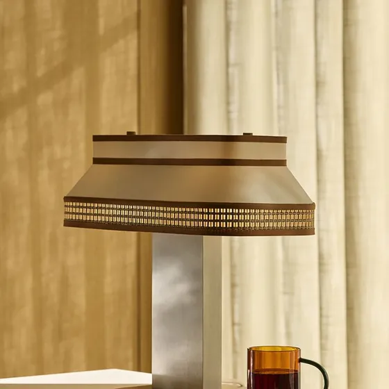 MARKET SET Lampa stołowa Square – kremowa, tekstylna, E27