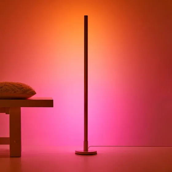 Lampa stojąca WiZ LED Pole – regulowana barwa i kolor