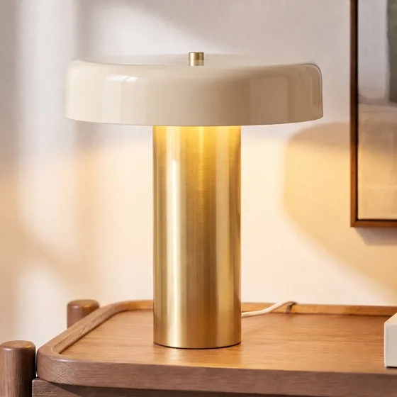 Lampa stołowa Nola Dionne, mosiądz/beż, 33 cm, metal, 2 x E14