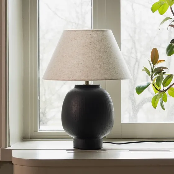 Globen Lighting Lampa stołowa Lorenzo, czarna, 46 cm, ceramika