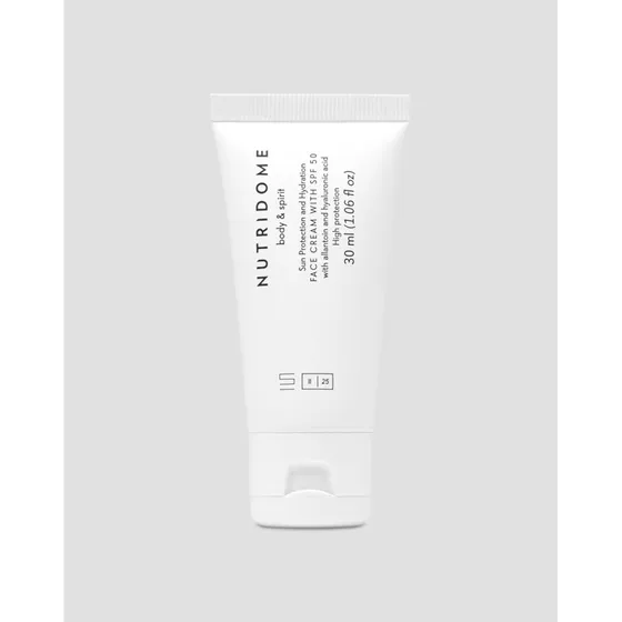 NUTRIDOME Nawilżający krem do twarzy SPF 50 z alantoiną
