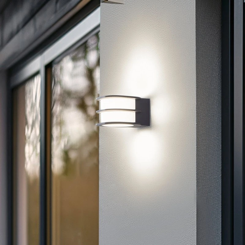 Lindby Fyra Smart – Kinkiet zewnętrzny LED RGB/CCT, Tuya, szary