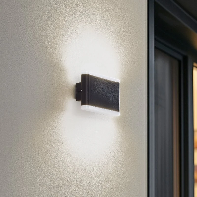 Lindby Elvi Smart – Kinkiet zewnętrzny LED RGB/CCT Tuya IP54
