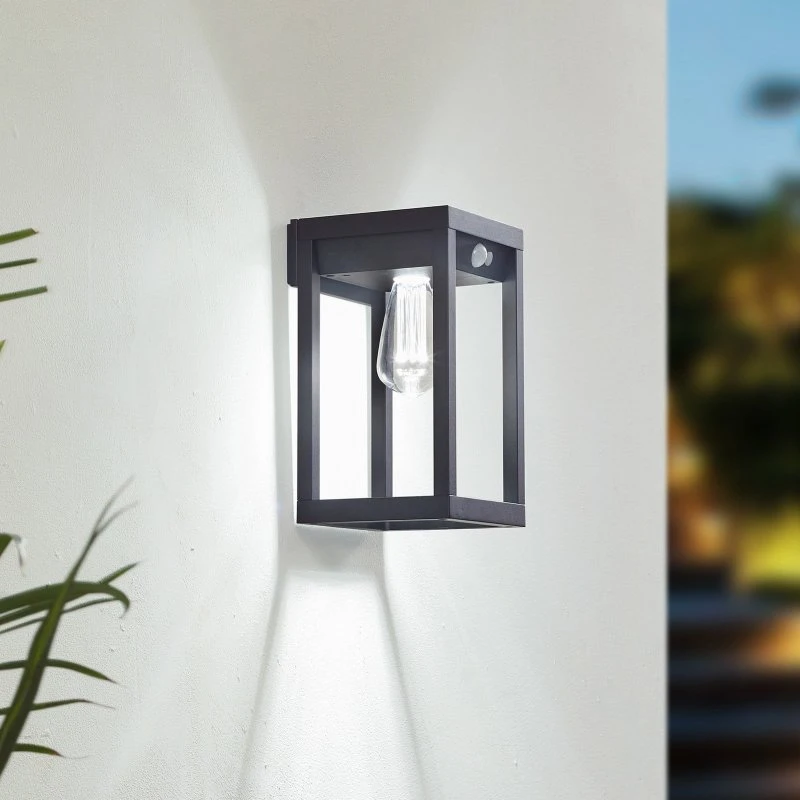 Lindby Enea Smart Solarny Kinkiet LED z Czujnikiem i Tuya, Czarny