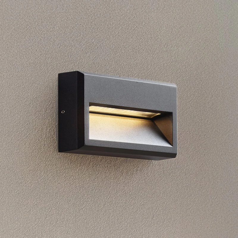 Lucande Weno Kinkiet zewnętrzny LED, czarny, aluminium, IP65