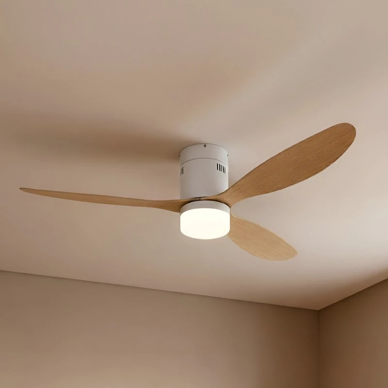Wentylator sufitowy LED Lucande Kayu, biały/drewno, 132 cm, DC