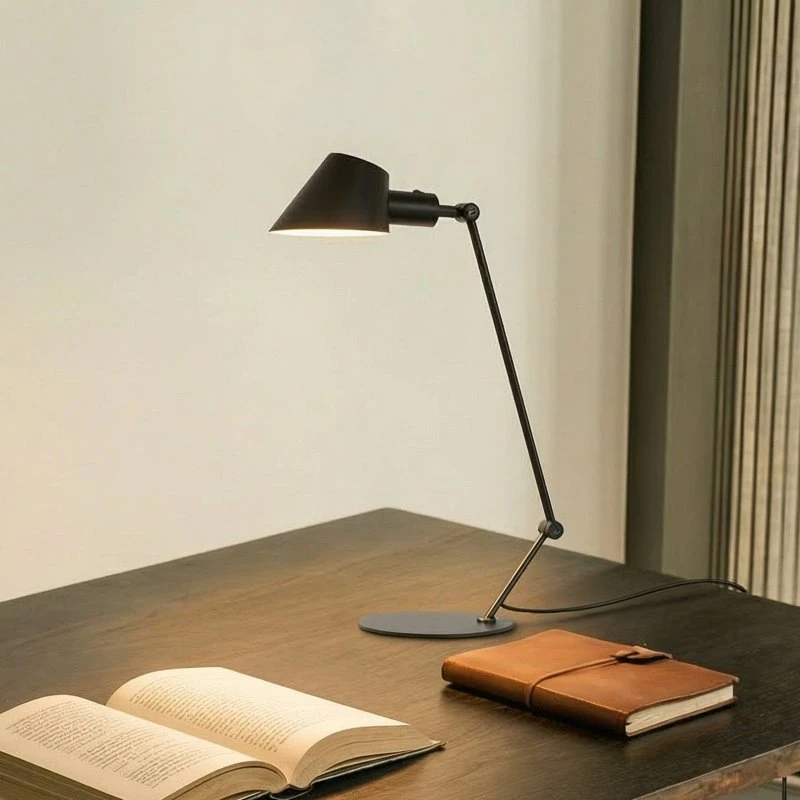 Lampa stołowa Lindby Corali, czarna, metalowa, 64 cm