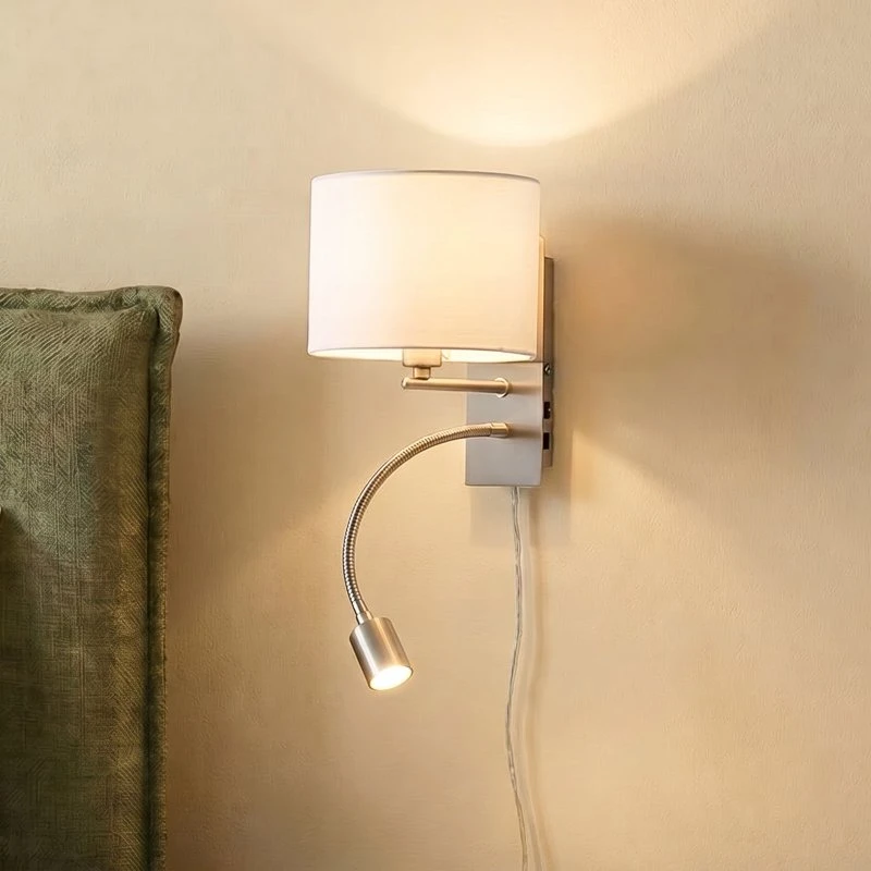 Lampa ścienna Lindby Florens, nikiel, z lampką do czytania LED, 23,5 cm
