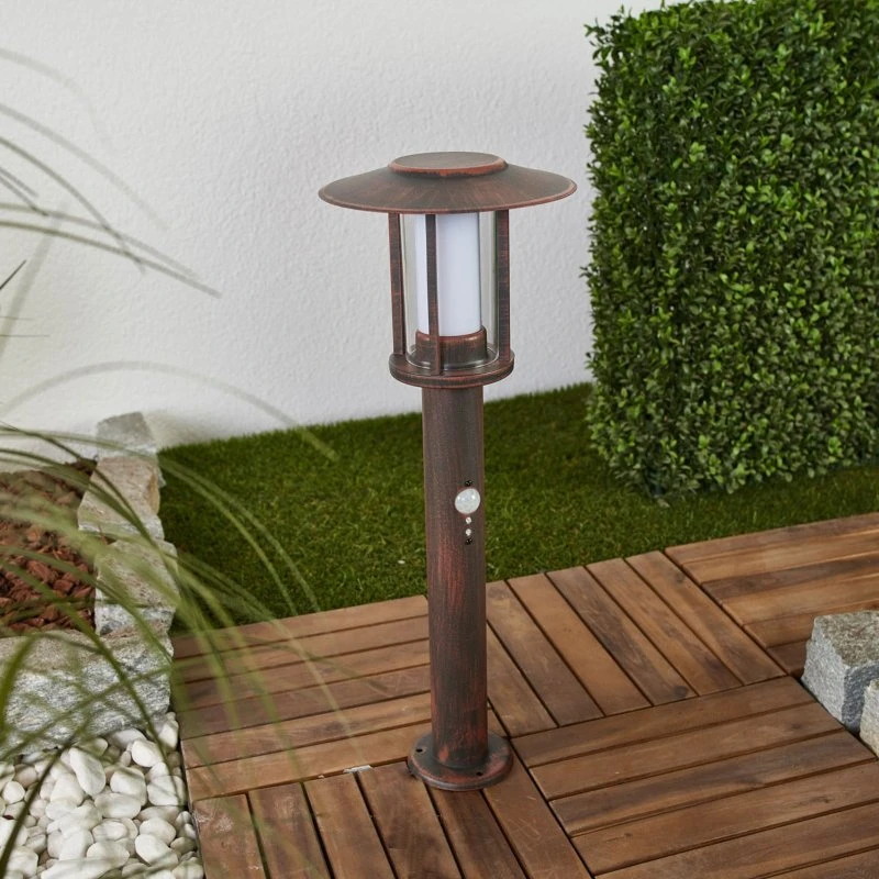 Lindby Pavlos Lampa Ogrodowa LED z Czujnikiem Ruchu, Kolor Rust, 55 cm