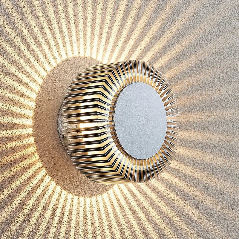 Lucande Keany Kinkiet zewnętrzny LED, metal, Ø 16 cm, IP54