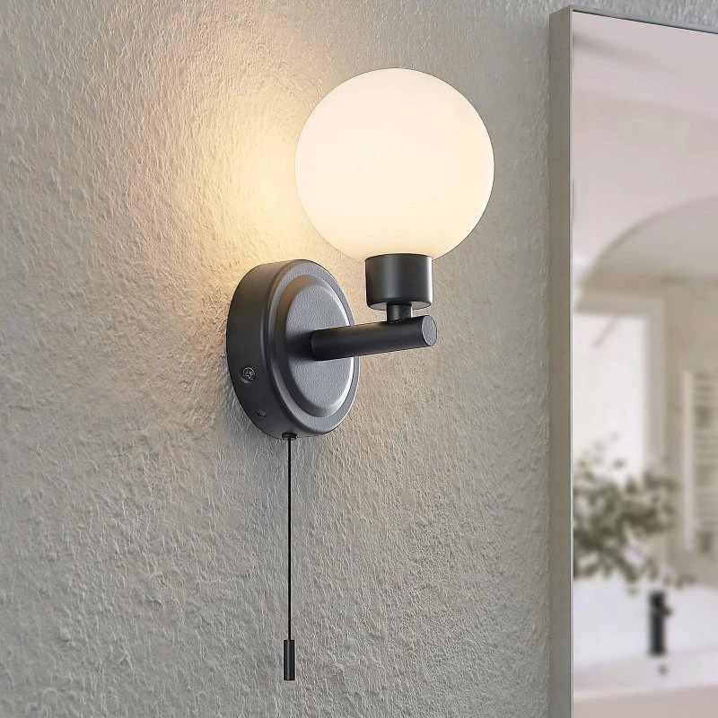 Lindby Zaniba Lampa Ścienna Black - Kinkiet ze szklanym kloszem
