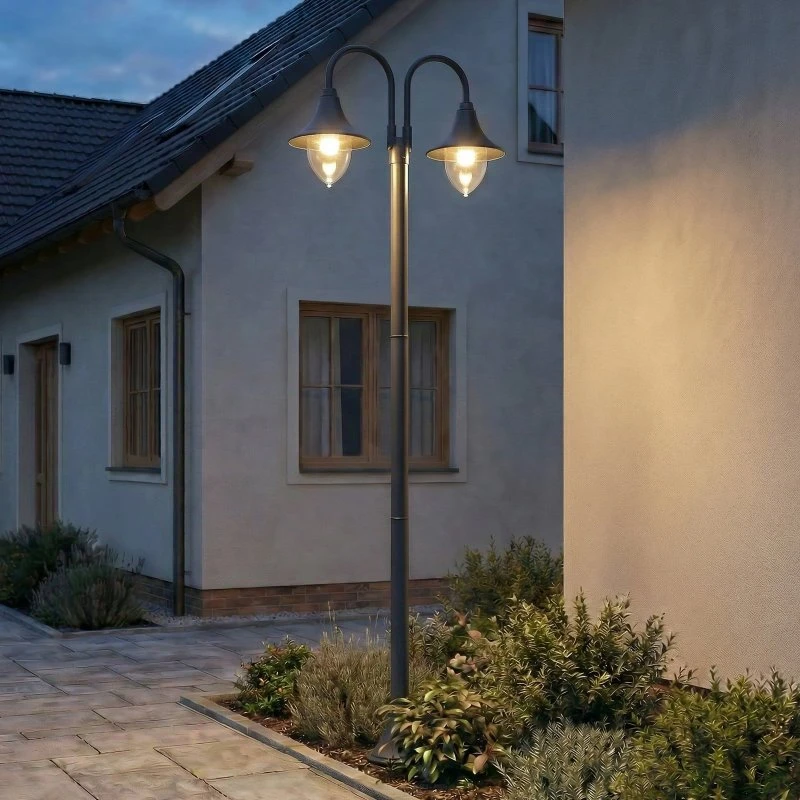Lampa ogrodowa Lindby Madea Graphite, 211 cm, 2-punktowa