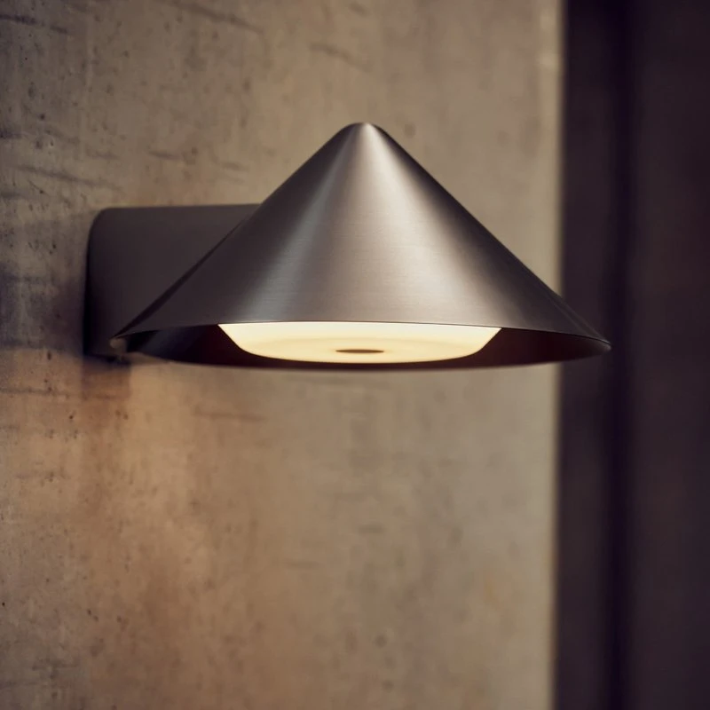 FRANDSEN Lampa ścienna LED Grasp z akumulatorem, stal nierdzewna, 15 cm