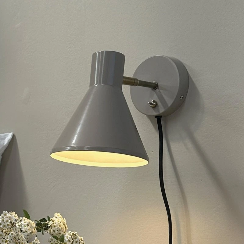 Dyberg Larsen Lampa ścienna Sleep Brown, brązowa, stal