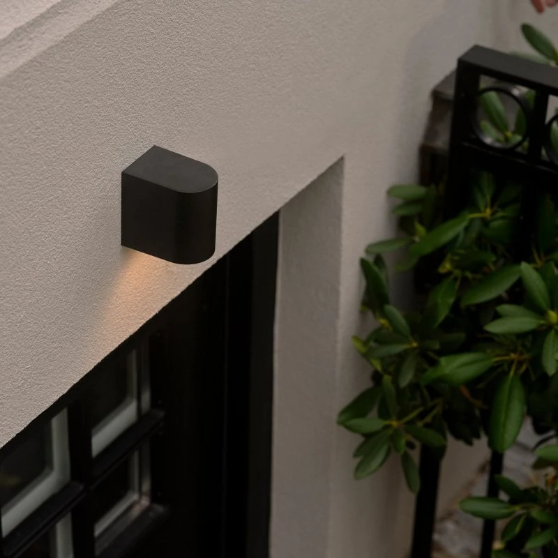 Nordlux Dion Single – Kinkiet zewnętrzny IP44, czarny, aluminium