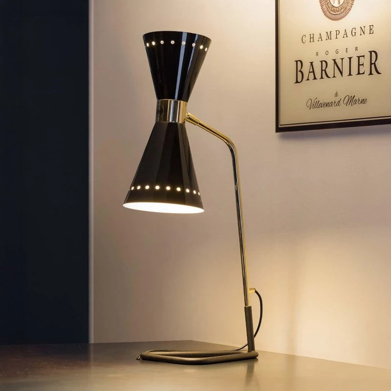 Stilnovo Megafono - Lampa stołowa czarna, metalowa, 62 cm