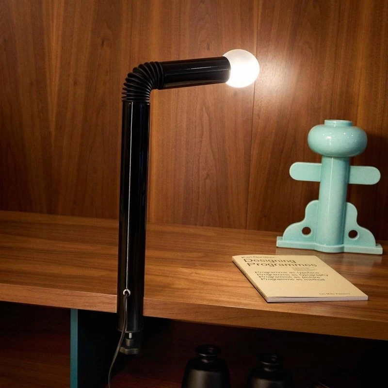 Lampa stołowa Stilnovo Periscopio, czarna, 68 cm, metal