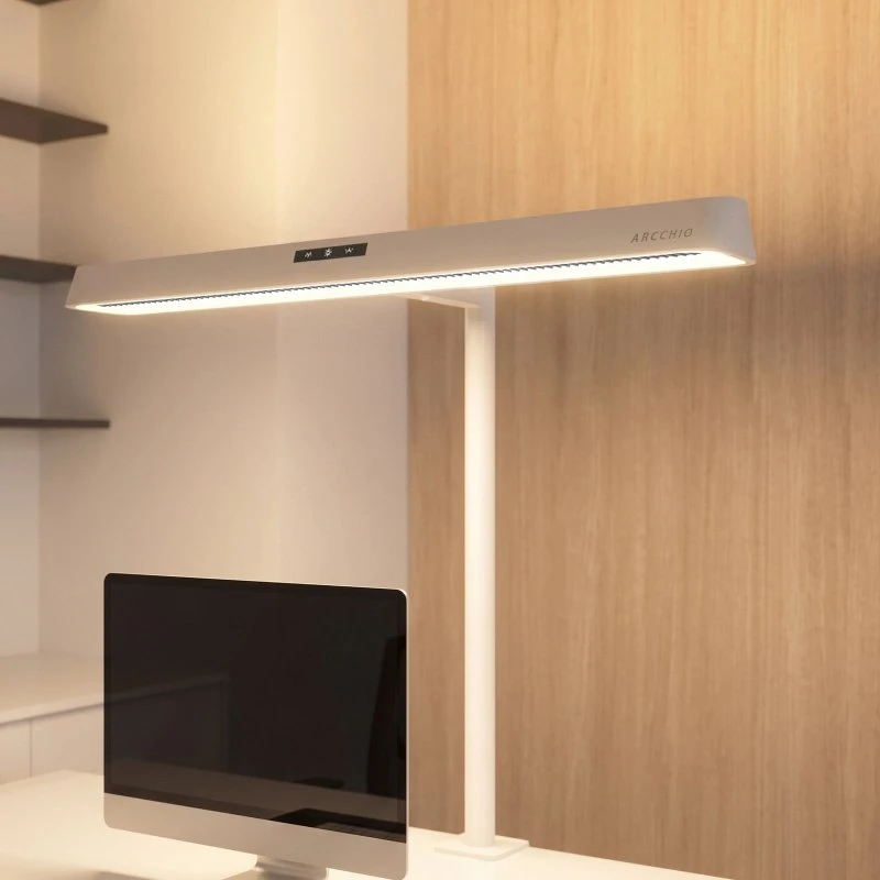 Lampa z klipsem LED Arcchio Shax, biała, z czujnikiem, ściemniana