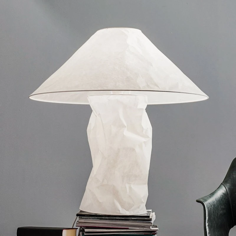 Lampa stołowa Ingo Maurer Lampampe z japońskiego papieru