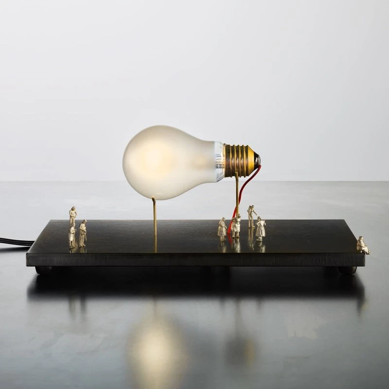 Ingo Maurer I Ricchi Poveri Monument for a Bulb - Lampa stołowa, 10 cm