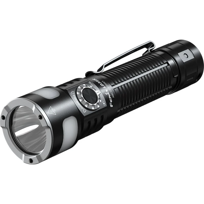 Fenix LD35R Latarka LED z 3 diodami, 1800 lm, czarna
